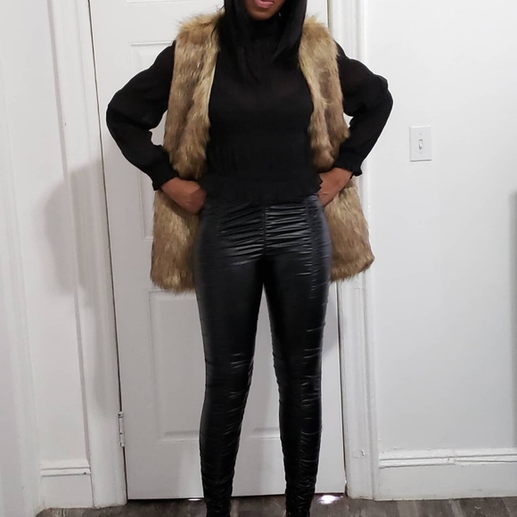 Faux Fur Vest - Picture 2 of 2